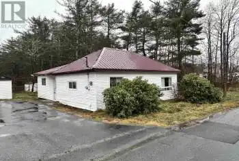 83 Glenwood Street, Milton, Nova Scotia B0T1P0, 3 Bedrooms Bedrooms, ,1 BathroomBathrooms,All Houses,For Sale,Glenwood,202428173