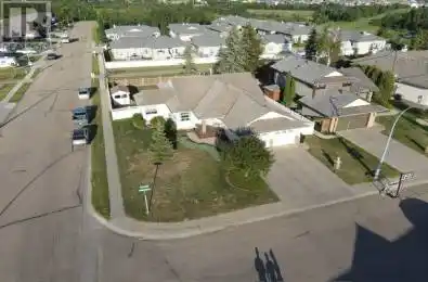 11 parkview estates Estates Camrose Alberta T4V4L3