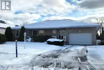 40 EVELYN Street, Mississippi Mills, Ontario K0A1A0, 2 Bedrooms Bedrooms, ,3 BathroomsBathrooms,All Houses,For Sale,EVELYN,X11891182