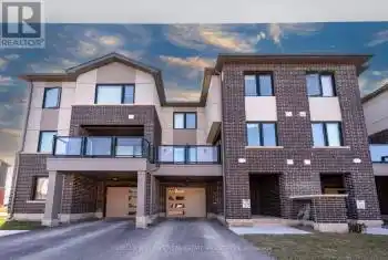 540 Bellflower Crt, Milton, Ontario L9E 1W4, 2 Bedrooms Bedrooms, 6 Rooms Rooms,3 BathroomsBathrooms,All Houses,Rented,Bellflower,W11891418