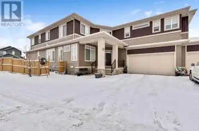 58 Lucas Cove Calgary Alberta T3P1M4