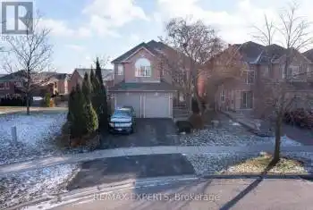 107 Princeton Gate, Vaughan (Maple), Ontario L6A2S7, 5 Bedrooms Bedrooms, ,4 BathroomsBathrooms,All Houses,For Sale,Princeton,N11892722