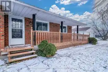 60 Dorland Drive, Greater Napanee, Ontario K7R3K7, 3 Bedrooms Bedrooms, ,2 BathroomsBathrooms,All Houses,For Sale,Dorland,X11893607