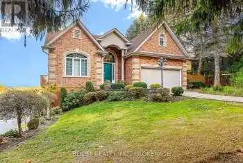 1625 Haist Road, Pelham (662 - Fonthill), Ontario L0S1E0, 4 Bedrooms Bedrooms, ,4 BathroomsBathrooms,All Houses,For Sale,Haist,X11894373