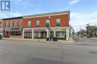 2 MAIN Street Unit# 6 Grimsby Ontario L3M1R4