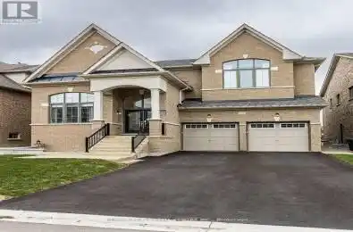 35 Arthur Griffin Crescent Caledon (Caledon East) Ontario L7C4E9