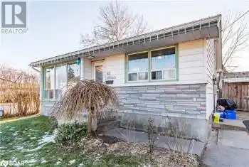 81 STORE Street, Quinte West, Ontario K8V4H9, 4 Bedrooms Bedrooms, ,1 BathroomBathrooms,All Houses,For Sale,STORE,40685745