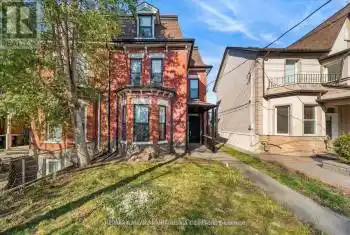 208 Dovercourt Road Unit# B, Toronto (Little Portugal), Ontario M6J3C8, 2 Bedrooms Bedrooms, ,2 BathroomsBathrooms,All Houses,For Rent,Dovercourt,C11896077