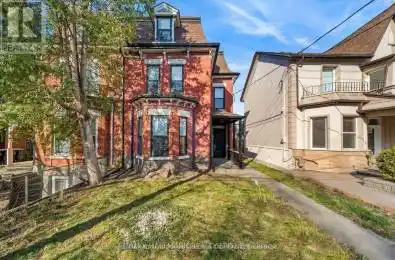 208 Dovercourt Road Unit# B Toronto (Little Portugal) Ontario M6J3C8