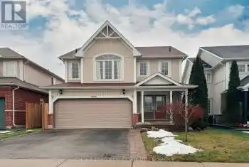 1555 Glenbourne Dr, Oshawa, Ontario L1K 0M3, 4 Bedrooms Bedrooms, 8 Rooms Rooms,3 BathroomsBathrooms,All Houses,Sold,Glenbourne,E11896135