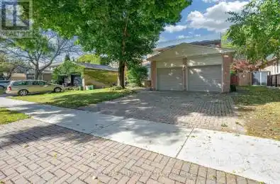 22 The Bridle Trail Markham (Unionville) Ontario L3R4E9