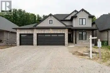 42 Acorn Trail, St. Thomas, Ontario N5R0H8, 5 Bedrooms Bedrooms, ,4 BathroomsBathrooms,All Houses,For Sale,Acorn,X11896854