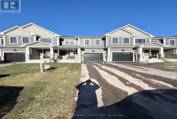 92 VARSITY Drive, Welland (774 - Dain City), Ontario L3B0N4, 3 Bedrooms Bedrooms, ,3 BathroomsBathrooms,All Houses,For Rent,VARSITY,X11897153