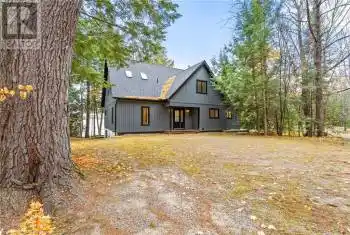 1009 SCOTTS BOATHOUSE Road, Baysville, Ontario P0B1A0, 4 Bedrooms Bedrooms, ,4 BathroomsBathrooms,All Houses,For Sale,SCOTTS BOATHOUSE,40671000