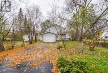 986 Robinson Street, Innisfil, Ontario L0L1C0, 3 Bedrooms Bedrooms, ,3 BathroomsBathrooms,All Houses,For Sale,Robinson,N11897702