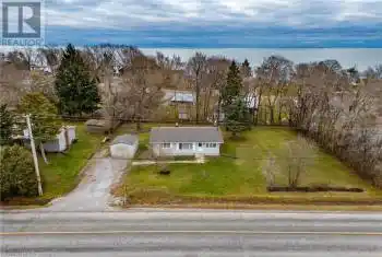 594 NEW LAKESHORE Road, Port Dover, Ontario N0A1N3, 3 Bedrooms Bedrooms, ,1 BathroomBathrooms,All Houses,For Sale,NEW LAKESHORE,40685394