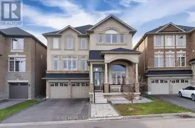 26 Gesher Crescent Vaughan (Patterson) Ontario L6A0W3