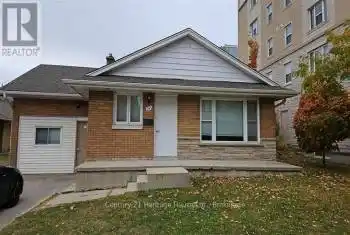 245 Lester Street, Waterloo, Ontario N2L3W6, 7 Bedrooms Bedrooms, ,2 BathroomsBathrooms,All Houses,For Rent,Lester,X11899226