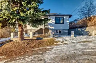 519 6 Street Unit# 519 Calgary Alberta T2E3Y5