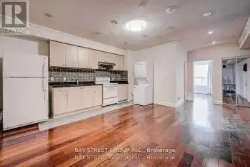 641A Dupont Street, Toronto (Annex), Ontario M6G1Z4, 3 Bedrooms Bedrooms, ,1 BathroomBathrooms,All Houses,For Rent,Dupont,C11899677