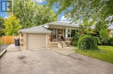 52 Acton Avenue Toronto (Bathurst Manor) Ontario M3H4G8