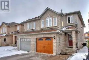 61 Kalmar Crescent, Richmond Hill (Oak Ridges), Ontario L4E3Z4, 3 Bedrooms Bedrooms, ,3 BathroomsBathrooms,All Houses,For Rent,Kalmar,N11900772