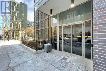 320 Richmond Street Unit# 810, Toronto (Moss Park), Ontario M5A1P9, 1 Bedroom Bedrooms, ,2 BathroomsBathrooms,Condo,For Sale,Richmond,C11900783