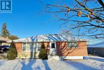 804 Donegal Street, Peterborough (Northcrest), Ontario K9H4N4, 2 Bedrooms Bedrooms, ,1 BathroomBathrooms,All Houses,For Rent,Donegal,X11901091