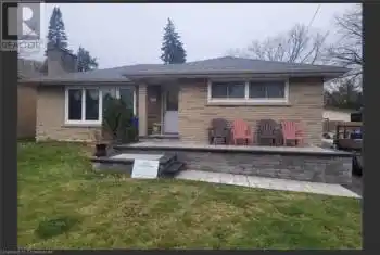 186 RIFLE RANGE Road, Hamilton, Ontario L8S3B9, 2 Bedrooms Bedrooms, ,1 BathroomBathrooms,All Houses,For Rent,RIFLE RANGE,40686324