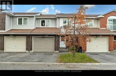 30 Castlebrook Lane Unit# B Ottawa Ontario K2G5G5