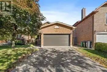 2677 Credit Valley Road, Mississauga (Central Erin Mills), Ontario L5M4J8, 3 Bedrooms Bedrooms, ,3 BathroomsBathrooms,All Houses,For Sale,Credit Valley,W11901552