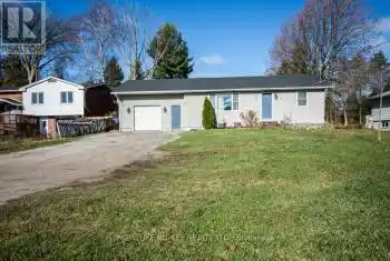 2340 Hyw 11, Oro-Medonte (Guthrie), Ontario L0L2L0, 3 Bedrooms Bedrooms, ,2 BathroomsBathrooms,All Houses,For Sale,Hyw 11,S11901741