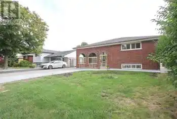 35 Dartford Place, Hamilton (Lawfield), Ontario L8V3V7, 6 Bedrooms Bedrooms, ,3 BathroomsBathrooms,All Houses,For Sale,Dartford,X11902205