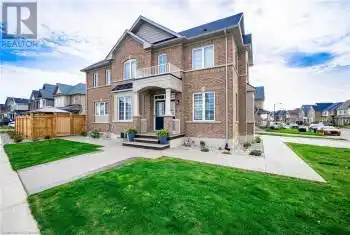 50 FLEMING Crescent, Caledonia, Ontario N3W0C3, 7 Bedrooms Bedrooms, ,5 BathroomsBathrooms,All Houses,For Sale,FLEMING,40686877