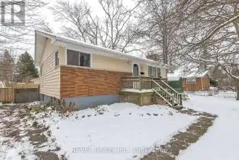 121 Forks Road, Welland (774 - Dain City), Ontario L3B5K6, 3 Bedrooms Bedrooms, ,2 BathroomsBathrooms,All Houses,For Sale,Forks,X11903623