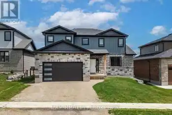 144 Pugh St, Perth East, Ontario N0K 1M0, 4 Bedrooms Bedrooms, 7 Rooms Rooms,4 BathroomsBathrooms,All Houses,Sold,Pugh,X11903649