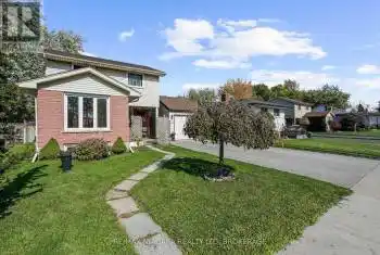 6159 VILLAGE Crescent, Niagara Falls (217 - Arad/Fallsview), Ontario L2G7M3, 3 Bedrooms Bedrooms, ,3 BathroomsBathrooms,All Houses,For Sale,VILLAGE,X11903677