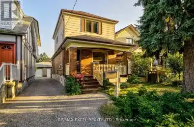 21 Savoy Avenue Toronto (Woodbine-Lumsden) Ontario M4C2X4