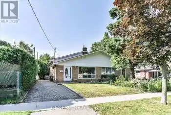 33 Holcolm Road, Toronto (Willowdale West), Ontario M2N2C8, 3 Bedrooms Bedrooms, ,2 BathroomsBathrooms,All Houses,For Sale,Holcolm,C11903776