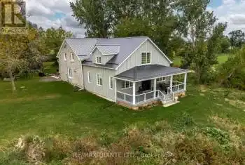 369 Road 7051, Frontenac Islands (The Islands), Ontario K0H2Y0, 4 Bedrooms Bedrooms, ,3 BathroomsBathrooms,All Houses,For Sale,Road 7051,X11904089