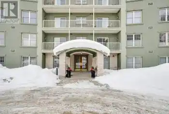 24 Ontario Street Unit# 309, Bracebridge, Ontario P1L2H5, 1 Bedroom Bedrooms, ,1 BathroomBathrooms,Condo,For Sale,Ontario,X11905071