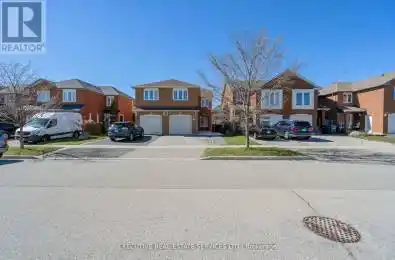 3873 Densbury Drive Unit# Upper Mississauga (Lisgar) Ontario L5N6Y9