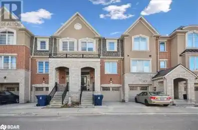 5 FUSILIER Drive Toronto Ontario M1L0J4