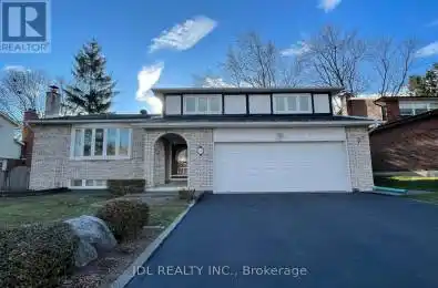 39 Bakerdale Road Unit# Bstm Markham (Bullock) Ontario L3P1J3