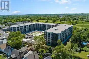 50 HERRICK Avenue Unit# LP24, St. Catharines (456 - Oakdale), Ontario L2P0G3, 4 Bedrooms Bedrooms, ,1 BathroomBathrooms,Condo,For Sale,HERRICK,X11906669