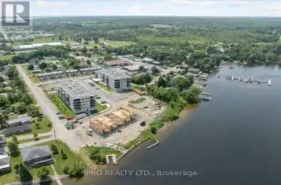 19B West Street Unit# 304 Kawartha Lakes (Fenelon Falls) Ontario K0M1N