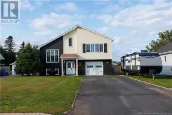 1066 Sycamore Avenue, Bathurst, New Brunswick E2A4T8, 4 Bedrooms Bedrooms, ,3 BathroomsBathrooms,All Houses,For Sale,1066 Sycamore Avenue,NB107354