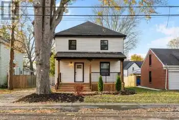 122 CROSS Street, Dunnville, Ontario N1A1N2, 3 Bedrooms Bedrooms, ,3 BathroomsBathrooms,All Houses,For Sale,CROSS,40687940