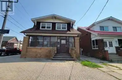 719 Coxwell Avenue Unit# #5 Toronto (Danforth) Ontario M4C3C1