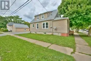 43 Cosby Avenue, St. Catharines (445 - Facer), Ontario L2M5R7, ,3 BathroomsBathrooms,All Houses,For Sale,Cosby,X11909920